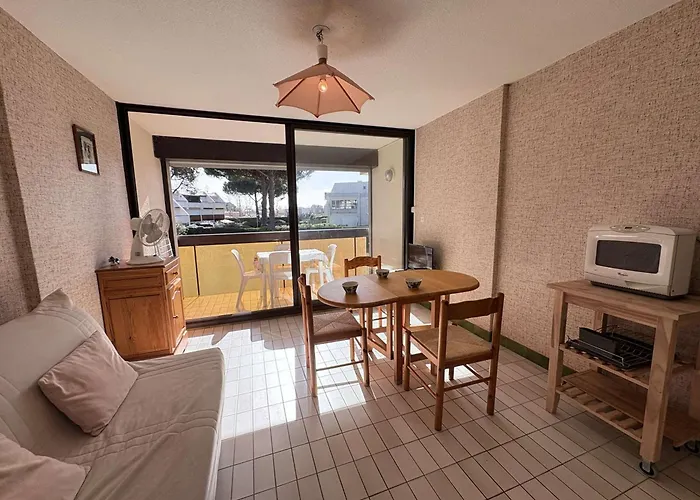 Avec Terrasse, Accès Rapide Et Parking Privé - Du Roi - Fr-1-250-179 *